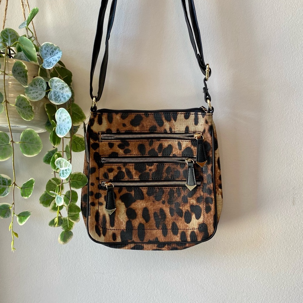 Apt. 9 leopard bag